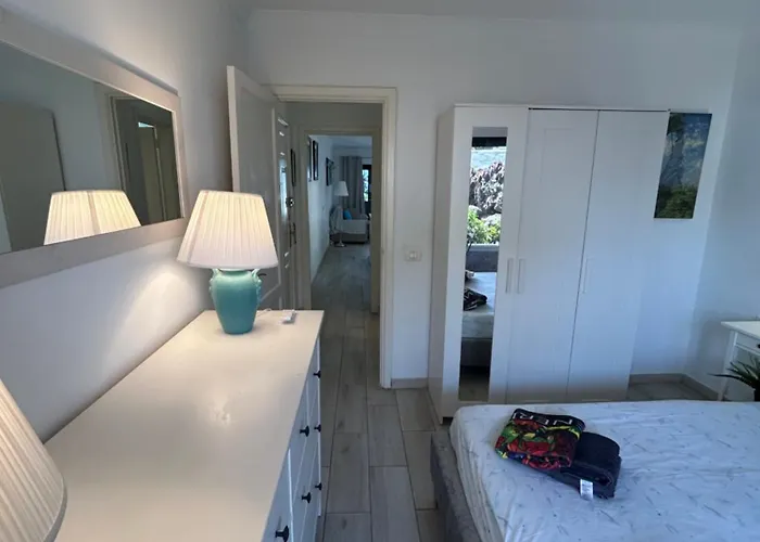 Marina Luxury - Pool - Amarilla Golf - 1br *